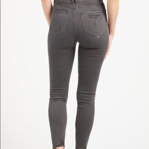 Good American Good Legs Chop Chewed Hem